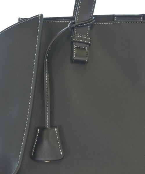 Mila Owen กระเป๋าถือขนาดใหญ่