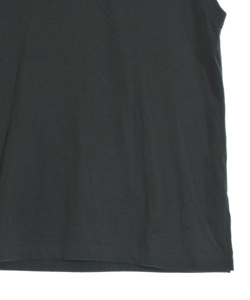 Mila Owen เสื้อยืด/เสื้อท็อปส์
