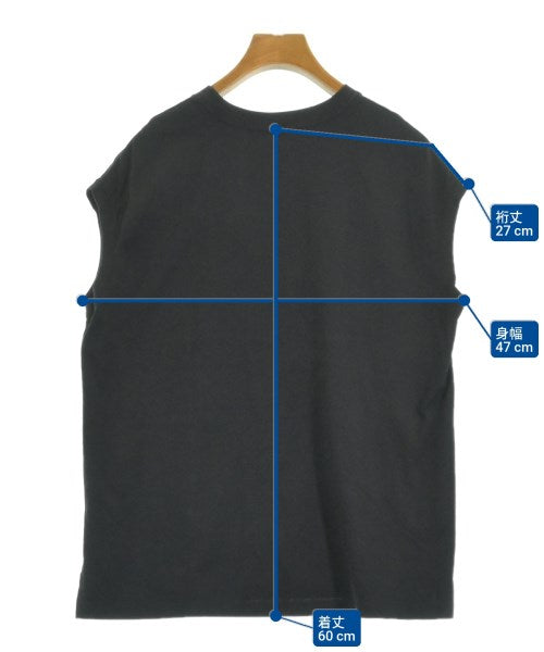Mila Owen เสื้อยืด/เสื้อท็อปส์