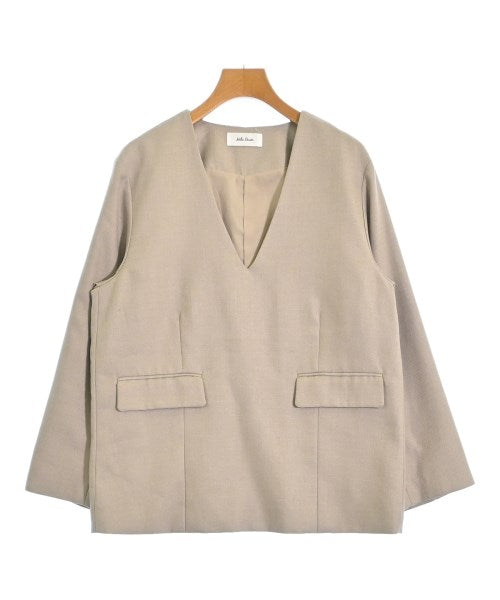 Mila Owen แจ็คเก็ต