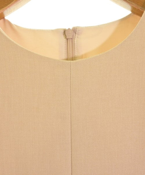 Mila Owen ชุดเดรส