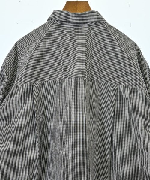 Mila Owen เสื้อลำลอง