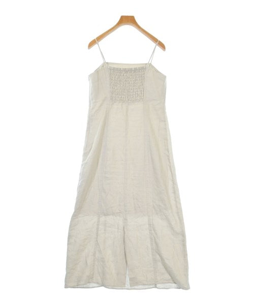 Mila Owen ชุดเดรส