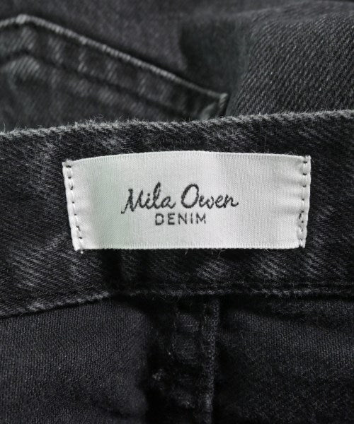 Mila Owen ยีนส์