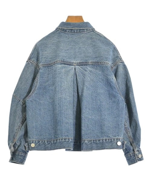 Mila Owen แจ็คเก็ตยีนส์