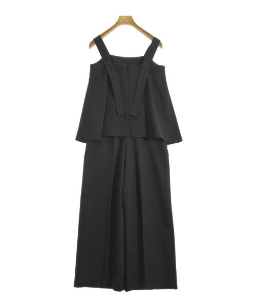 Mila Owen ชุดเอี๊ยม/เสื้อคลุมหลวมๆ/จั๊มสูท