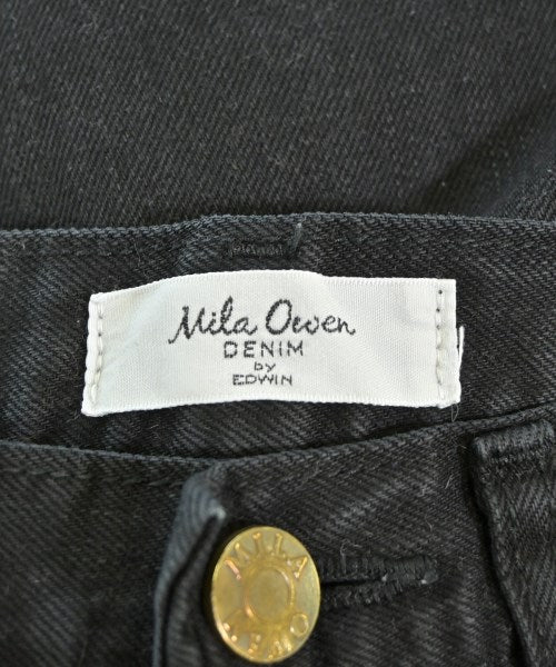 Mila Owen ยีนส์