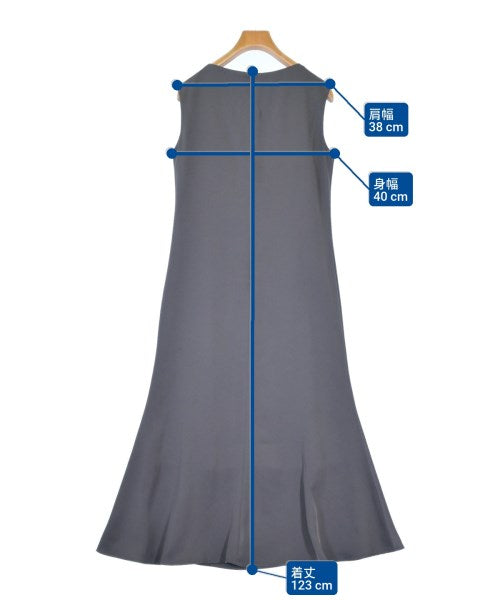 Mila Owen ชุดเดรส