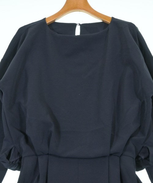 Mila Owen ชุดเอี๊ยม/เสื้อคลุมหลวมๆ/จั๊มสูท