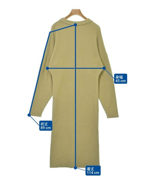 Mila Owen ชุดเดรส