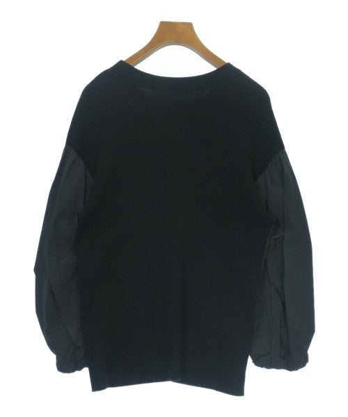 Mila Owen เสื้อกันหนาว