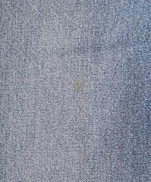 Mila Owen ยีนส์