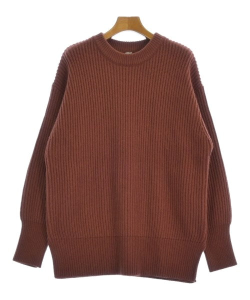 Mila Owen เสื้อกันหนาว