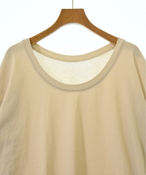 Mila Owen เสื้อยืด/เสื้อท็อปส์