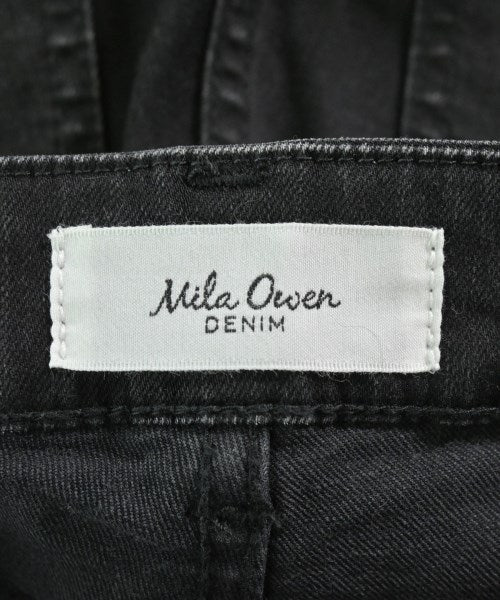 Mila Owen ยีนส์