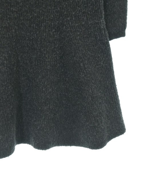 Mila Owen เสื้อกันหนาว
