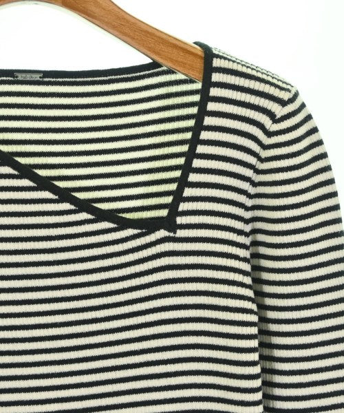 Mila Owen เสื้อกันหนาว