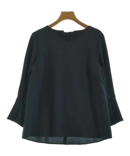 Mila Owen เสื้อสตรี