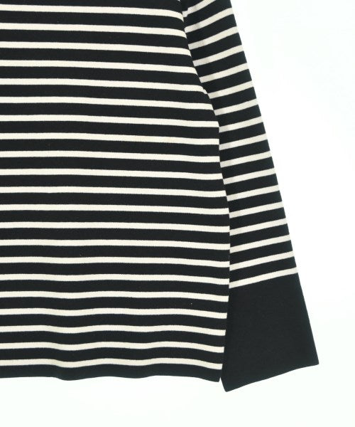 Mila Owen เสื้อกันหนาว