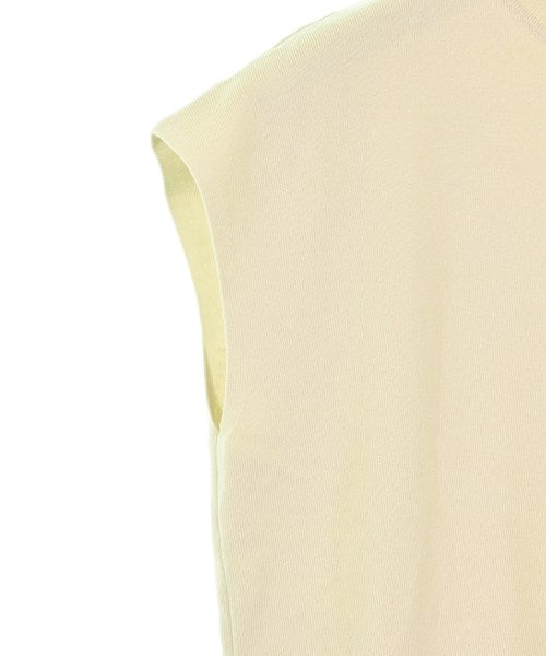 Mila Owen เสื้อกันหนาว