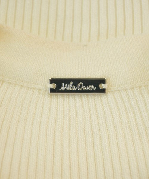 Mila Owen เสื้อกันหนาว