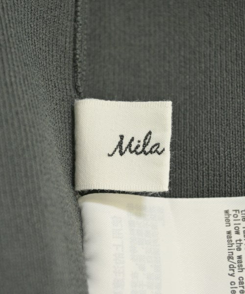 Mila Owen เสื้อกันหนาว