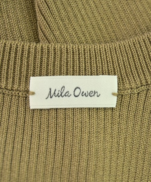 Mila Owen เสื้อกันหนาว