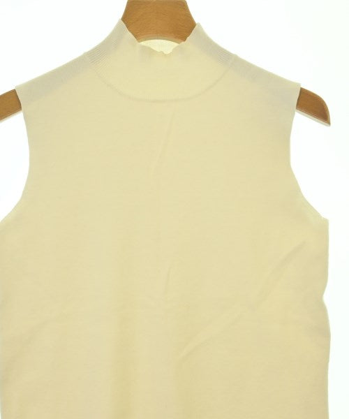 Mila Owen เสื้อกันหนาว
