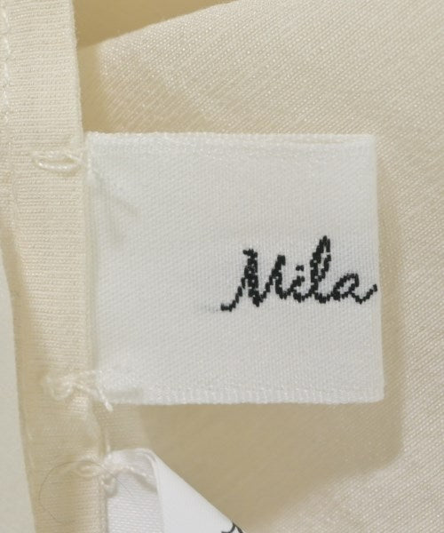 Mila Owen เสื้อสตรี