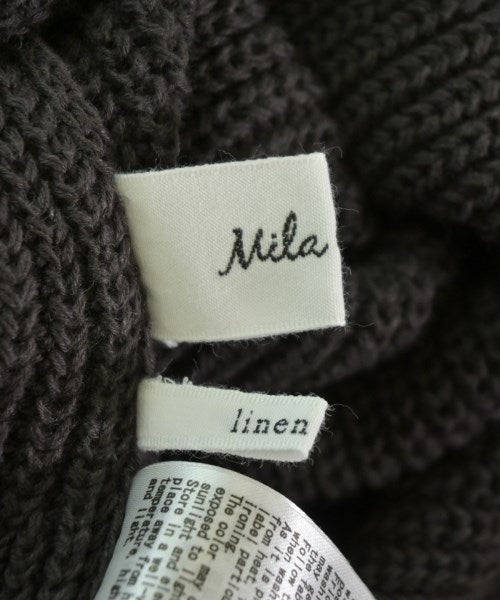 Mila Owen เสื้อกันหนาว