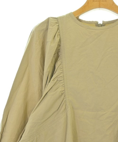 Mila Owen เสื้อสตรี