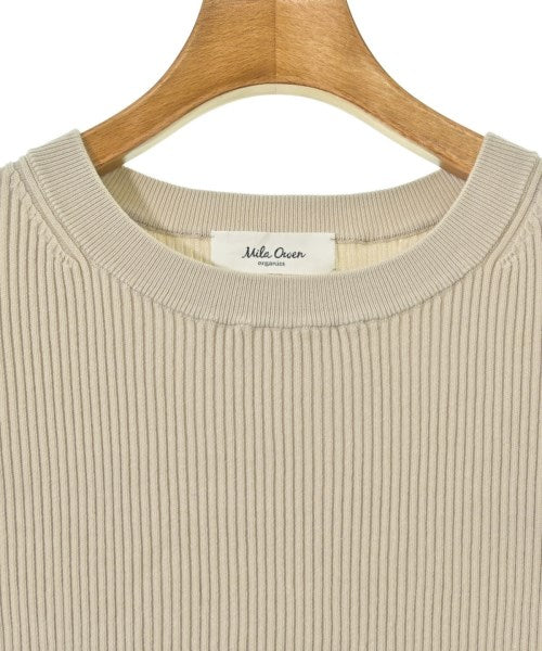 Mila Owen เสื้อกันหนาว