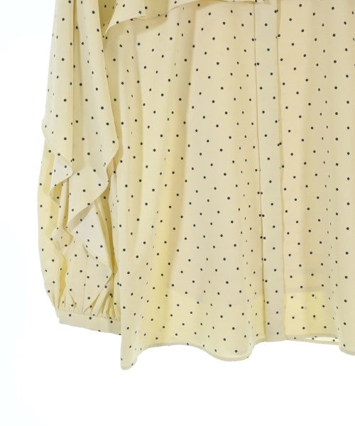 Mila Owen เสื้อลำลอง