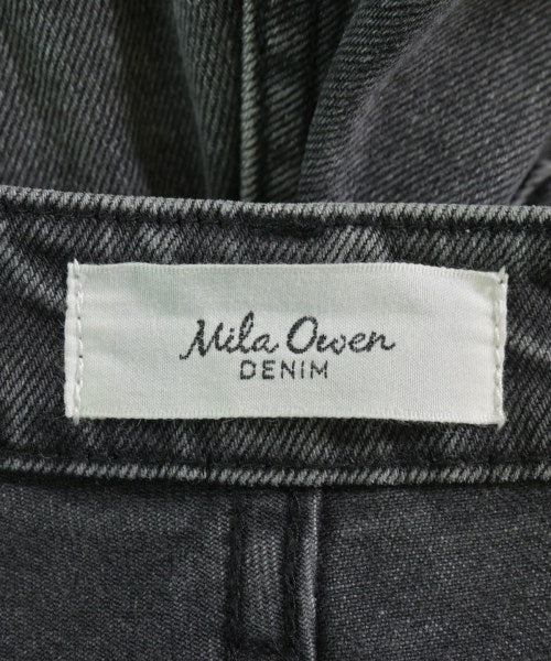 Mila Owen ยีนส์