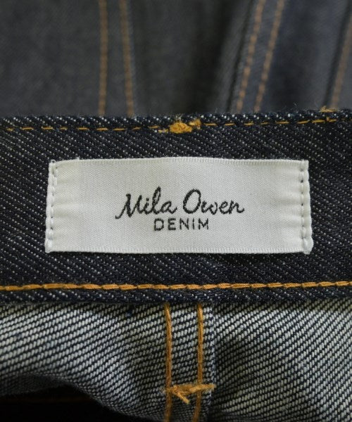 Mila Owen ยีนส์