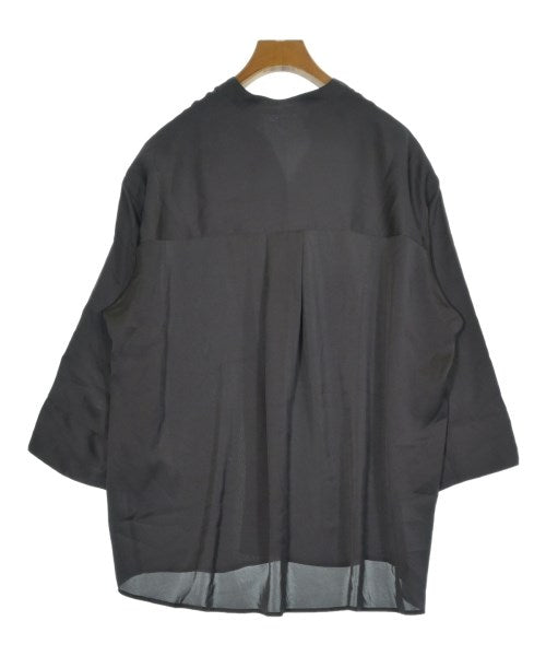 Mila Owen เสื้อลำลอง