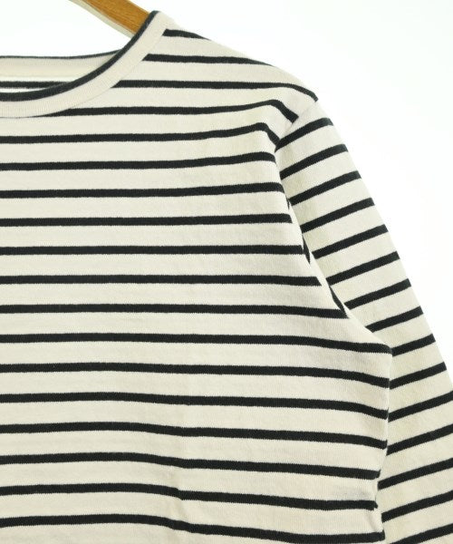 Mila Owen เสื้อยืด/เสื้อท็อปส์