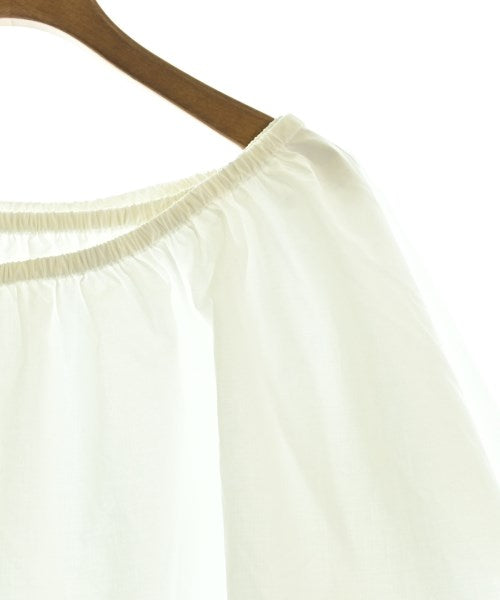 Mila Owen เสื้อลำลอง