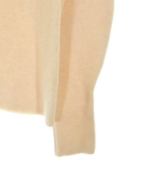 Mila Owen เสื้อกันหนาว