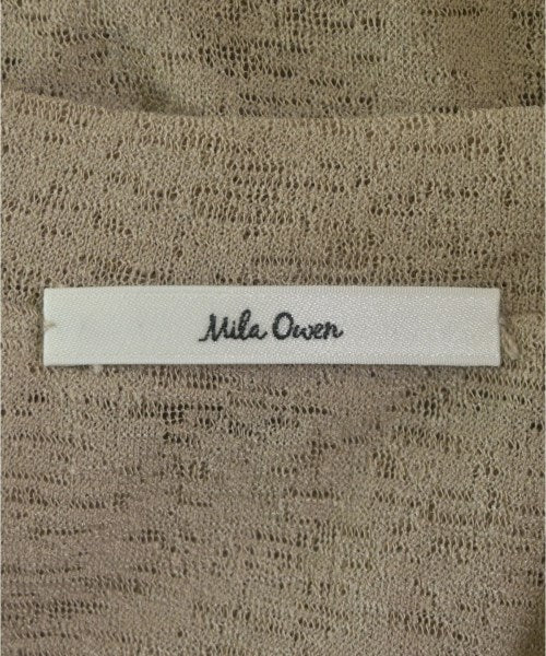 Mila Owen เสื้อยืด/เสื้อท็อปส์
