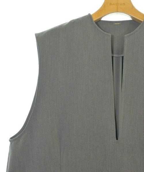 Mila Owen เสื้อสตรี