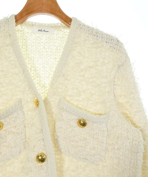 Mila Owen แจ็คเก็ตไม่มีปก