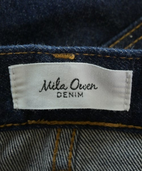 Mila Owen ยีนส์