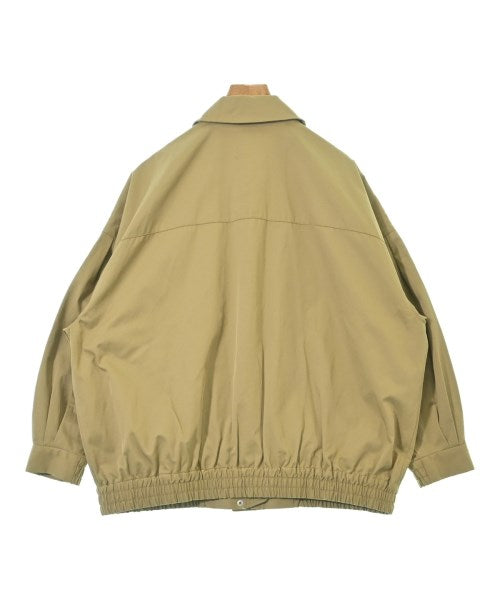 Mila Owen แจ็คเก็ตเบลาส์