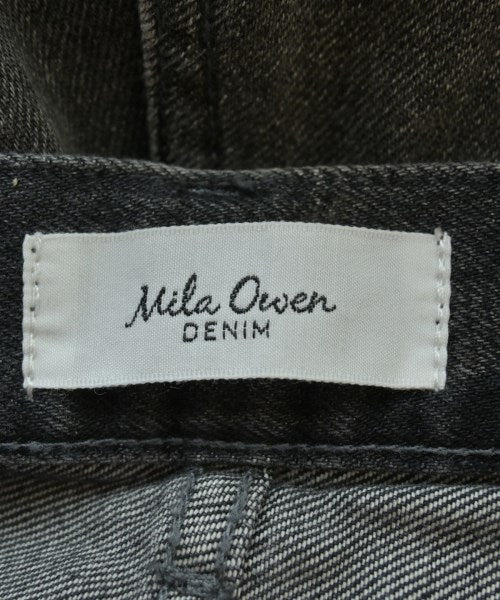 Mila Owen ยีนส์