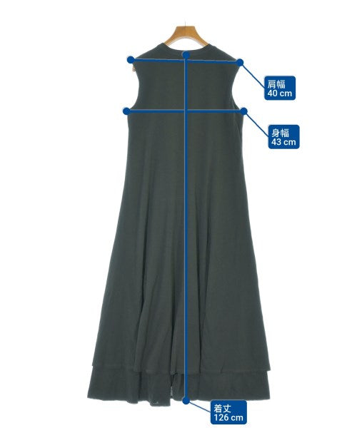 Mila Owen ชุดเดรส