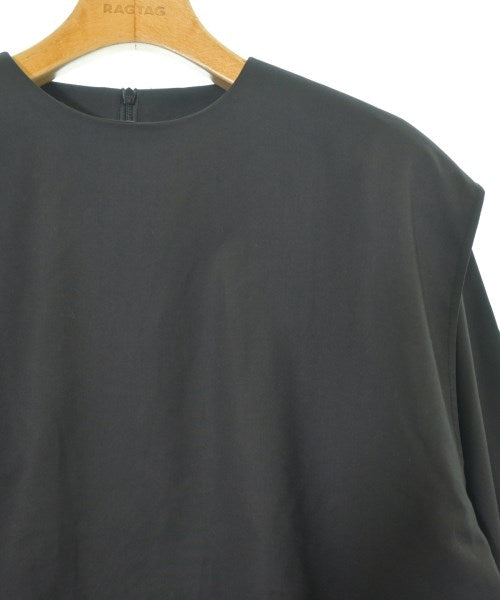 Mila Owen เสื้อลำลอง