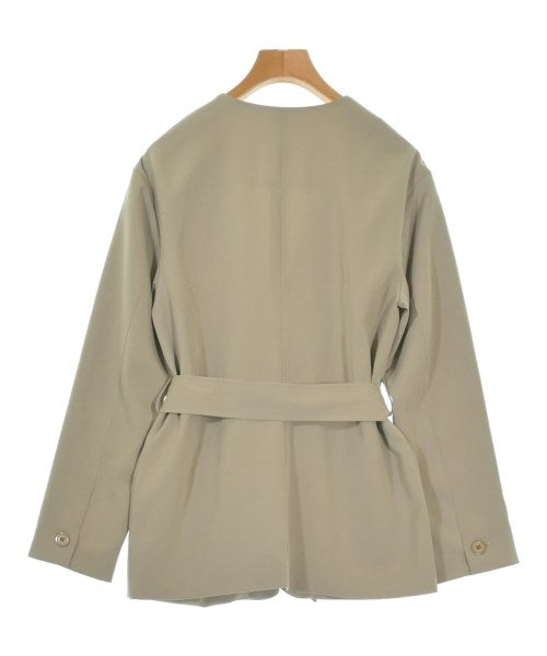 Mila Owen แจ็คเก็ต