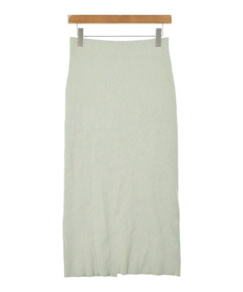 Mila Owen ชุดสูทแบบครบเซต (อื่นๆ)