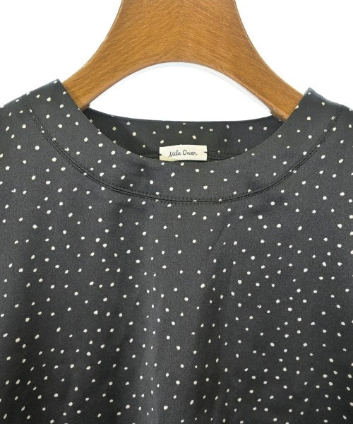 Mila Owen เสื้อสตรี